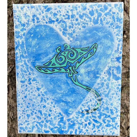 Blue, Green & White Manta Ray Heart Glow in the Dark Powerwash Canvas Art 8x10 - Picture 1 of 1
